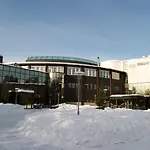 Club Kuusamon Tropiikki Hotel 4*