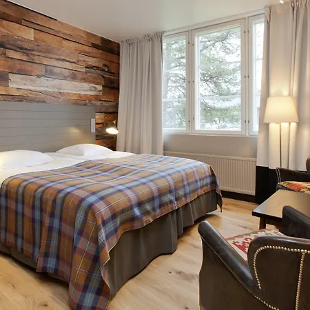 Hotelli Club Kuusamon Tropiikki 4*