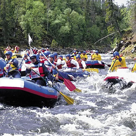 Club Kuusamon Tropiikki Hotel