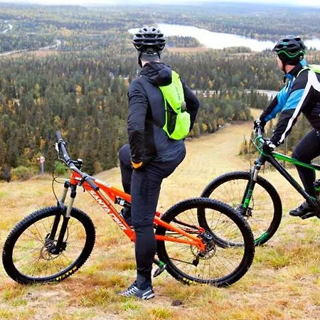 Club Kuusamon Tropiikki Szálloda