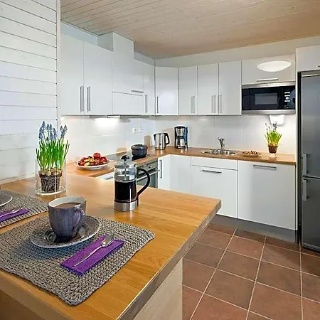 Club Kuusamon Tropiikki Hotelli 4*