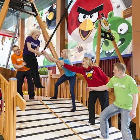 Club Kuusamon Tropiikki Hotelli 4*