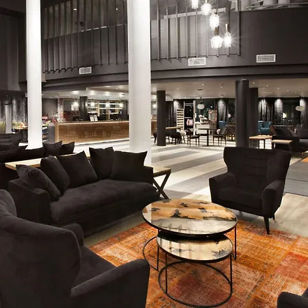 Hotelli Club Kuusamon Tropiikki 4*
