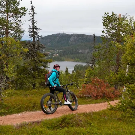 Club Kuusamon Tropiikki Hotel 4*