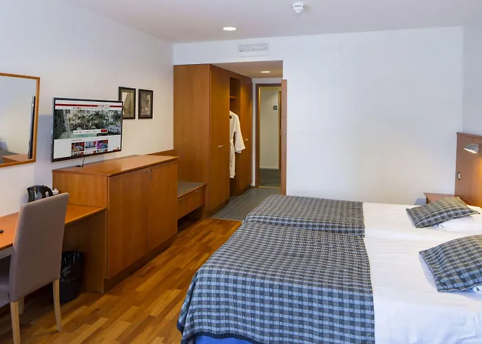 Club Kuusamon Tropiikki 4* كوسامْوُ